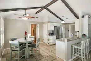 Comfortable Home Away from Home - Image 5