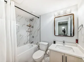 Luxury Living in West Edmonton - Image 5