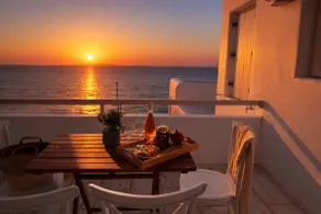 Elysium by With-inn Mykonos Suite 5 - Image 2