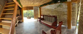 Vintage cabin overlooking La Esmeralda dam - Image 5