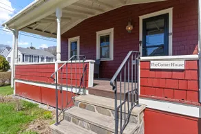 The Corner House - Image 4