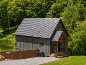 Lake Haus Cabin - Hot Tub, Sauna, Lake View, Wi-Fi - Image 2