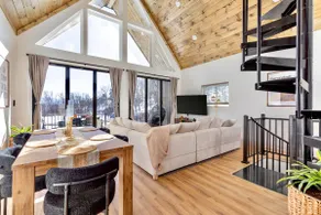 Lake Haus Cabin - Hot Tub, Sauna, Lake View, Wi-Fi - Image 4
