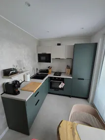 Green Apartment s balkónom - Image 4