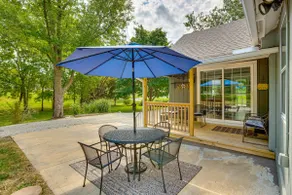 Cowtown Cutie-Great Location to all of Kansas City - Image 2