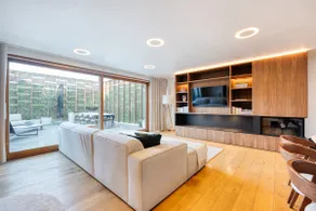 Penthouse Hors-Château - Image 2