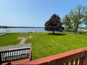 Lakefront retreat at Chautauqua Lake - Image 4