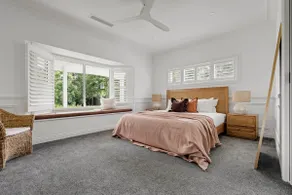 'Ksara' - 4-Bedroom Garden Retreat Near Berry - Image 4