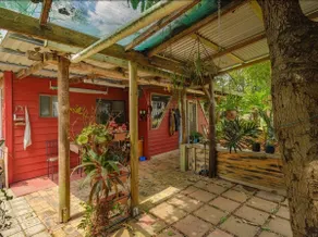 The Cottage - Image 4