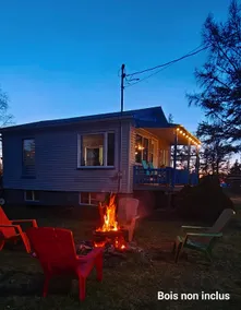 Chalet on Bôme Beach, Saint-Méthode - Image 3