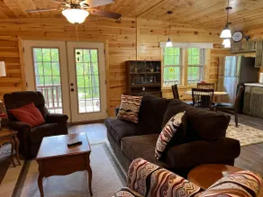 Hedgehog Hill Cabin-Helen Hideaway - Image 2