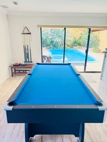 Huge Resort Style Retreat - Work or Play - Image 4