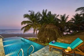 3BR Coastal Villa w/ Pool & Beach Access, Khavane - Image 2