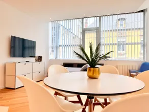 Air-conditioned loft with parking & terrace, close to center, 6 people - Image 2