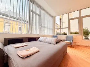 Air-conditioned loft with parking & terrace, close to center, 6 people - Image 5