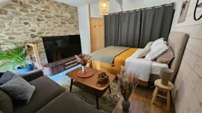 Gîte Camélia at Moulin de Trévelo - Image 4