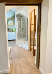 Charming new attic studio - Image 5