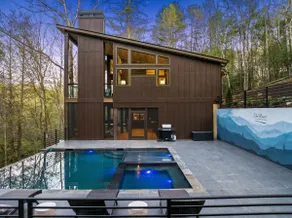 Manor Fightingtown Creek: Pool Firepit Spa Sauna - Image 3
