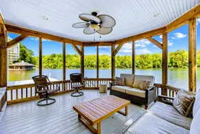 Lakefront Luxury - NEW 6BR, Lake Anna, Dock, Games - Image 5