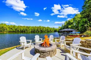 Lakefront Luxury - NEW 6BR, Lake Anna, Dock, Games - Image 3