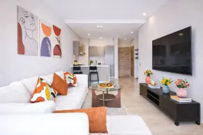 Modern Cozy Apartment in Prime Location - Image 5