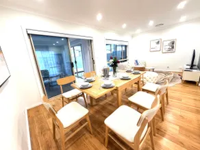 Relaxing 5BR House, 3 Bathrooms, Garden and BBQ - Image 4