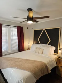 LnL Quiet Retreat | Sleeps 5 | King Bed | Parking - Image 2