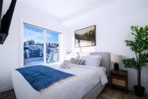 Executive Suite| Downtown Skyline View| UG Parking - Image 4