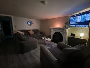 Town Cottage - Image 3