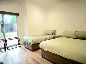 Private 1BR Retreat: Kitchen+Bath+NBN | near MONA - Image 2