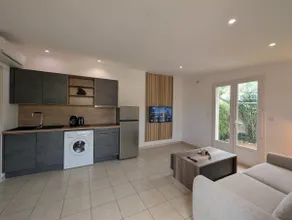 Charming maisonette with private hot tub - Image 4