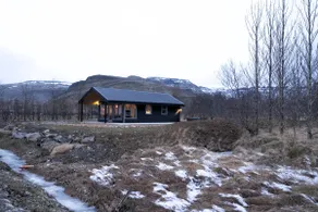 Arctic Aurora Northern Lights Cabin near Reykjavik - Image 3