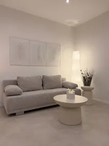 Modern 1-bed-apartment | centrally located - Image 2