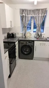 London CityLinks 2 bedroom flat, sleeps 7 - Image 3