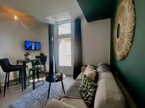 Le Saint Jean, parking and air conditioning - Image 3