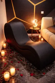 Secret moment, love room, private Jacuzzi - Image 5