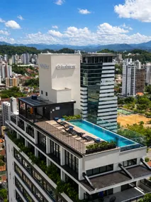 Loft 1812 - 200m Vila Germânica Piscina-Garagem - Image 4