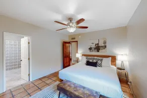 City 3BR Mountainview Dog Friendly | Pool - Image 4