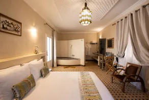 Private oasis • Pool, hammam and staff - Image 4