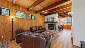 Spacious 3BR Mountainview Dog Friendly - Image 4