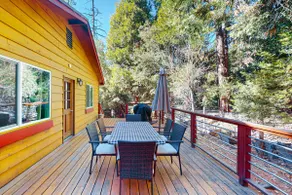 Remodeled 3BR Mountainview | Fireplace | Deck - Image 2
