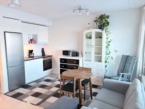 Studio near Airport & train | WiFi + Washer - Image 5