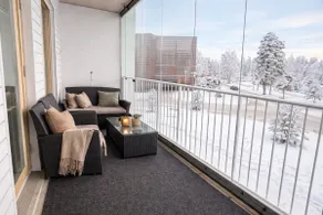 Modern 2BR near OYS hospital, sauna & free parking - Image 4