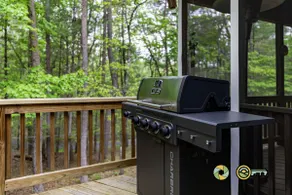 Blue Bungalow | Private deck & fire pit - Image 4