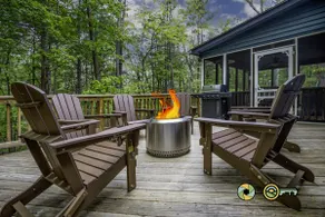 Blue Bungalow | Private deck & fire pit - Image 3