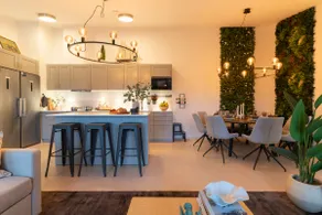 Stylish Home for 9 Guests - Balcony - Nature Views - Image 3