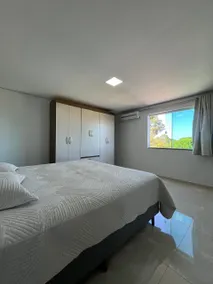 Glass Apartment - Image 5