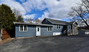 Stylish 2-bedroom Updated Village Getaway - Image 2