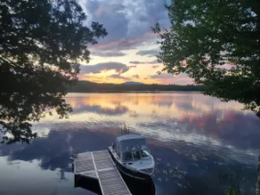 Honey's Hideaway On Porter Lake- Sleeps 10 - Image 2