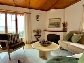 Elegant Family Chalet with Lake and Mountain Views - Image 3